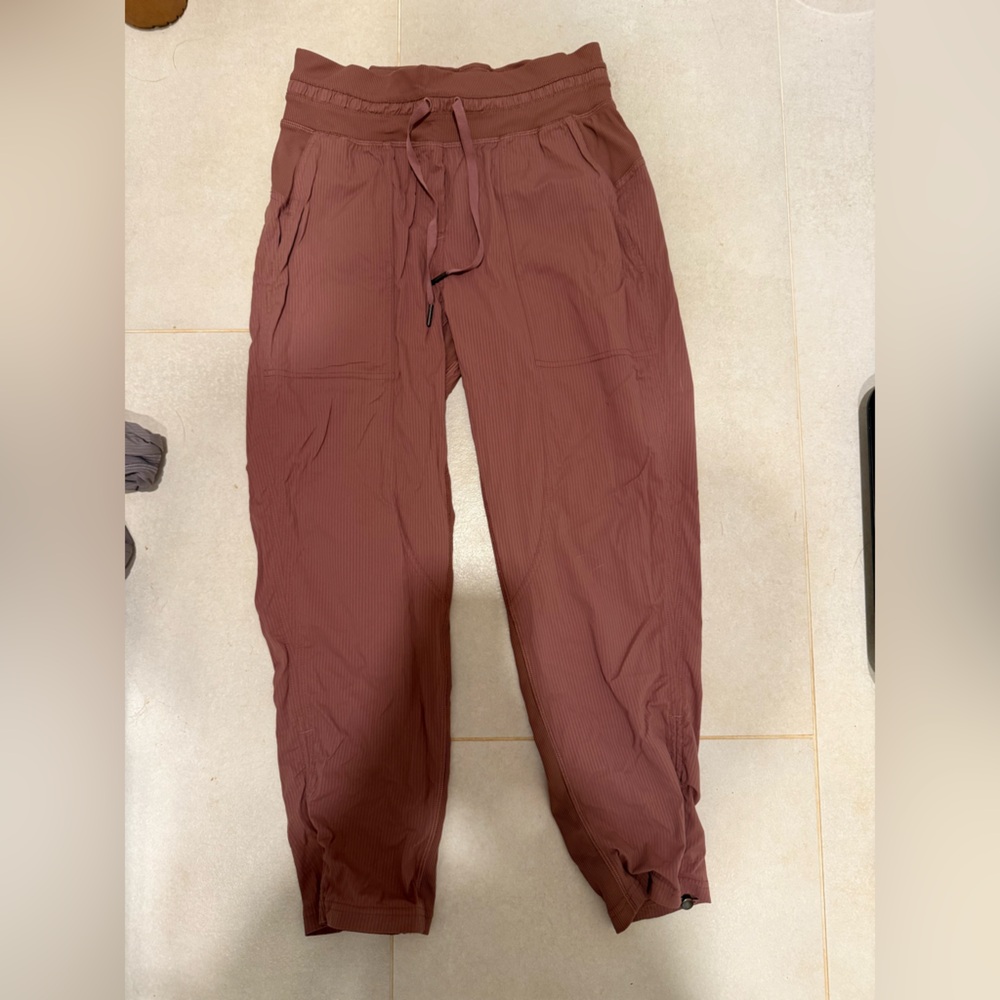 lululemon athletica Dance Studio Mid-Rise Cropped Pant